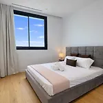 Stasikratous - 10th Floor Gym Apartman *