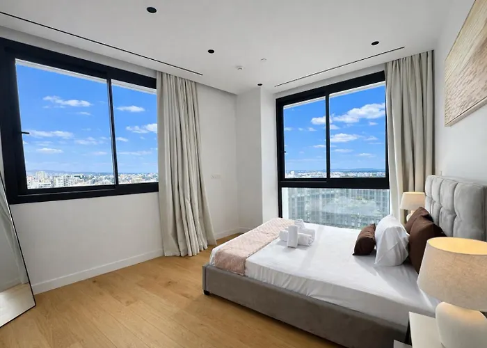 Stasikratous - 10th Floor Gym * Lefkoşa