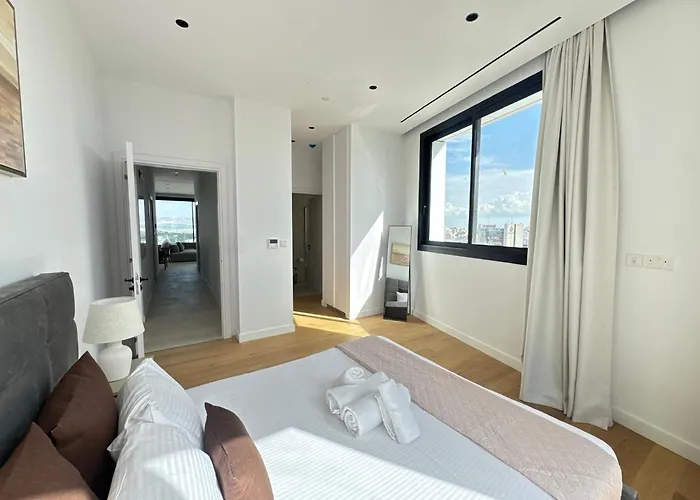 Stasikratous - 10th Floor Gym Daire *